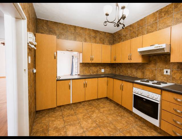3 BEDROOM TOWNHOUSE FOR SALE IN THREE RIVERS PROPER
